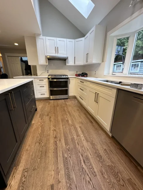 Black and White Shaker North Vancouver