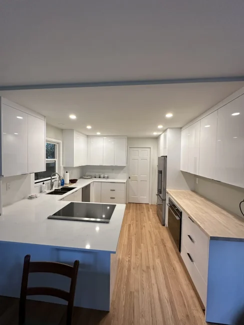 White Kitchen Cabinets Vancouver